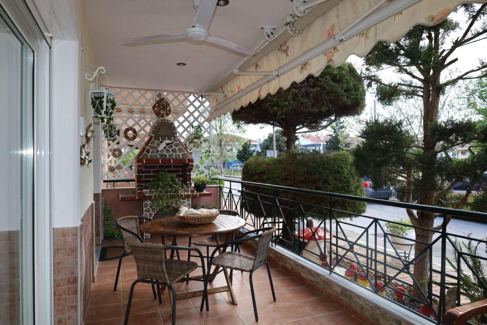 Cozy House Apartment เกราโมตี ภายนอก รูปภาพ