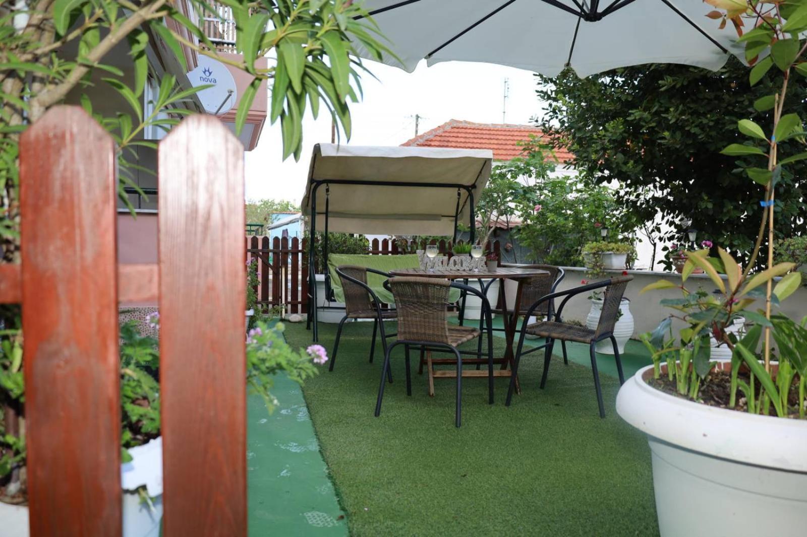Cozy House Apartment เกราโมตี ภายนอก รูปภาพ